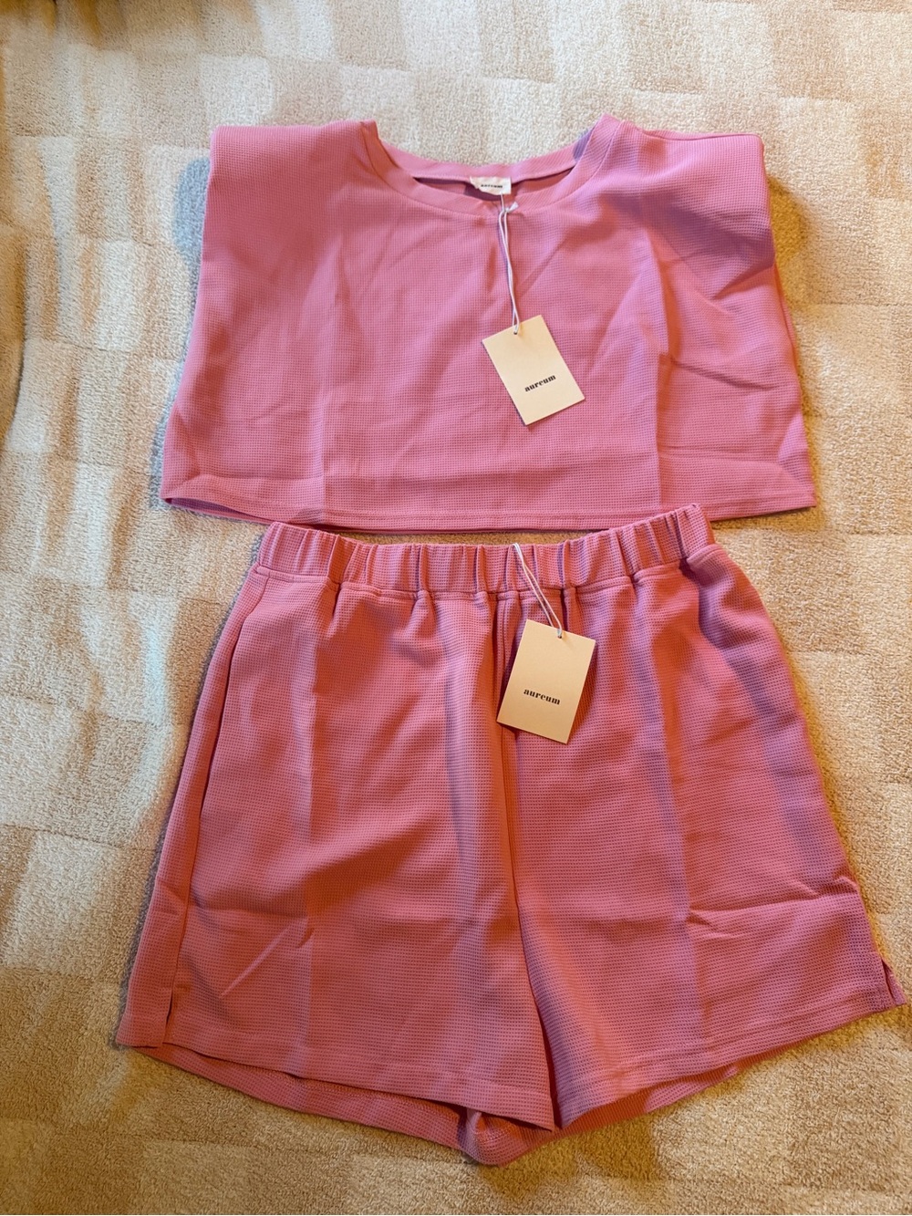 AUREUM Lavender-Pink Athletic Shorts with Elastic Waist